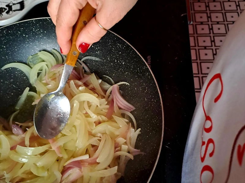 Kochkurse Bari: Kochkurs für Zwiebelpizza