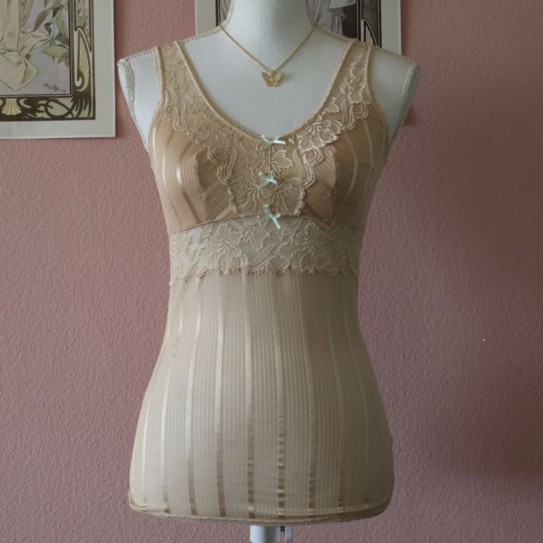 Stretchy Nude Lace Cami (Secondhand - XS/S)