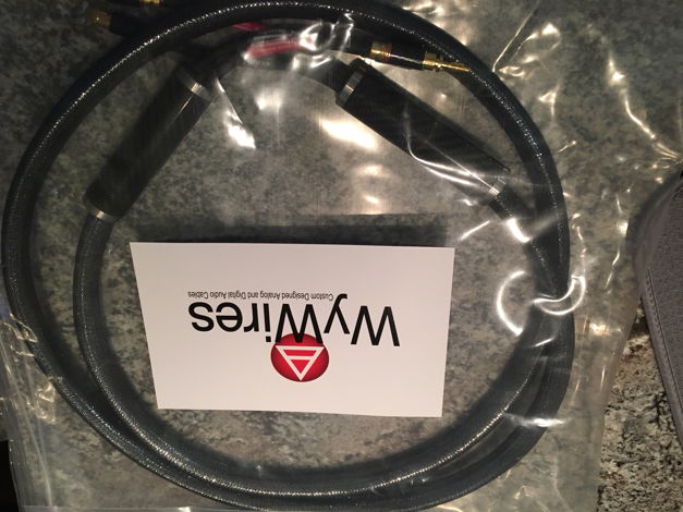 WyWires, LLC Diamond Speaker Cable New 8' long - less t...