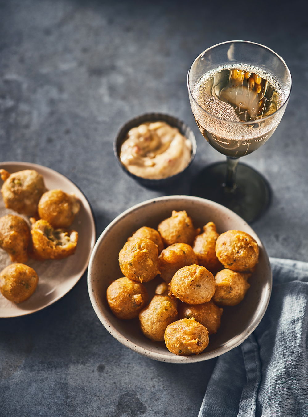 Fried Olives with Spicy Antipasto Mayonnaise | RICARDO