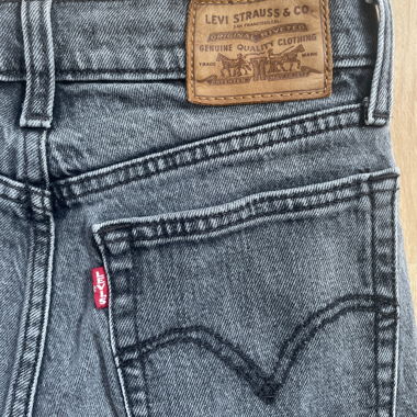 LEVI‘S .WEDGIE Jeans Grösse 24