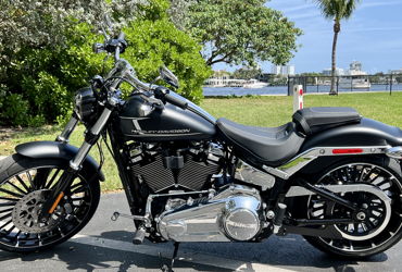 2023 HARLEY-DAVIDSON BREAKOUT 117 motorcycle for rent near Fort Lauderdale, FL