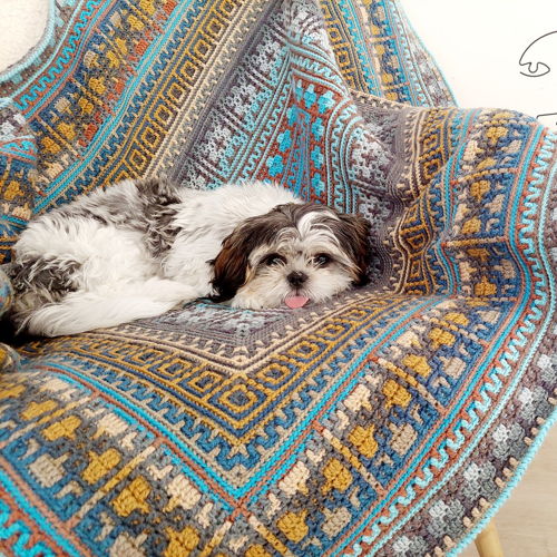 COZY MOSAIC CUDDLES. Rectangular center-out overlay mosaic crochet blanket pattern