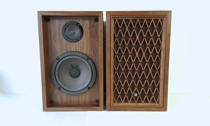 Pioneer CS-44G Stereo Speakers Lattice Grills