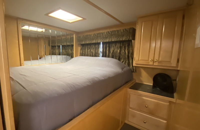 Boat Image 29