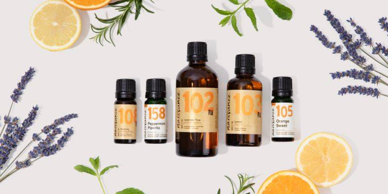 Essential Oils - Lavender Essential Oil by Naissance
