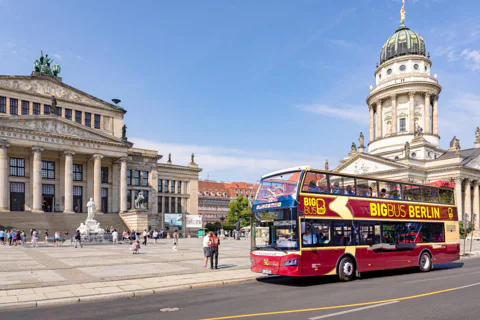 Bus and Boat Hop-On Hop-Off Sightseeing Tour & Currywurst