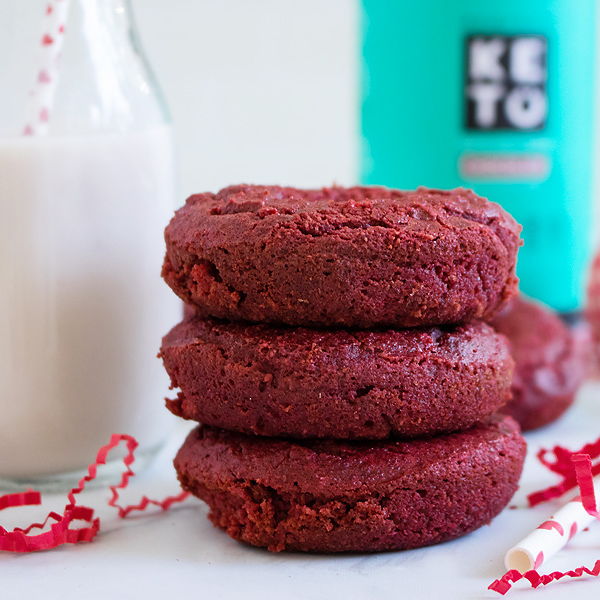 low-carb valentines red velvet donuts