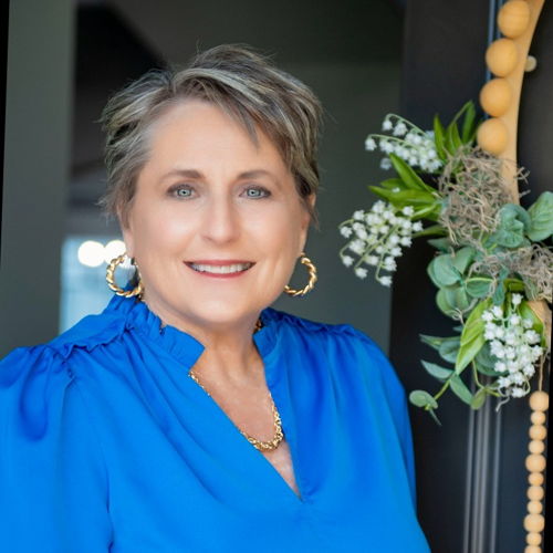 Vicky  Harmon