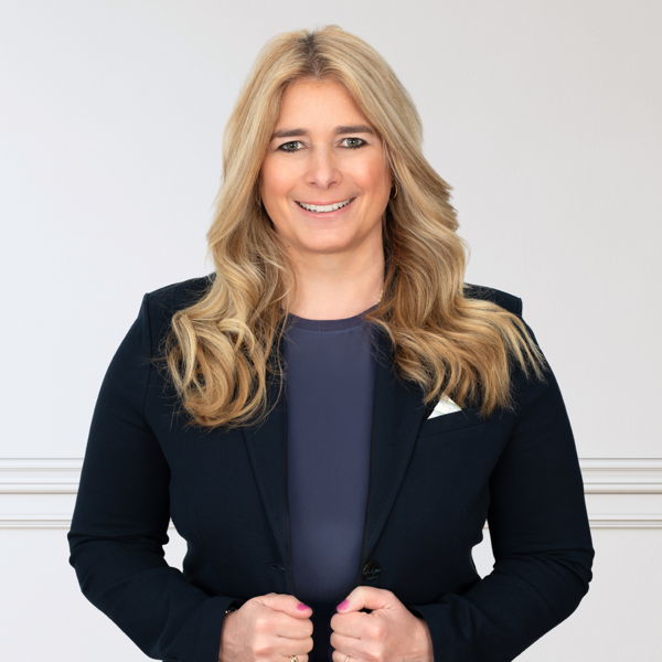 Claudia Ménard
