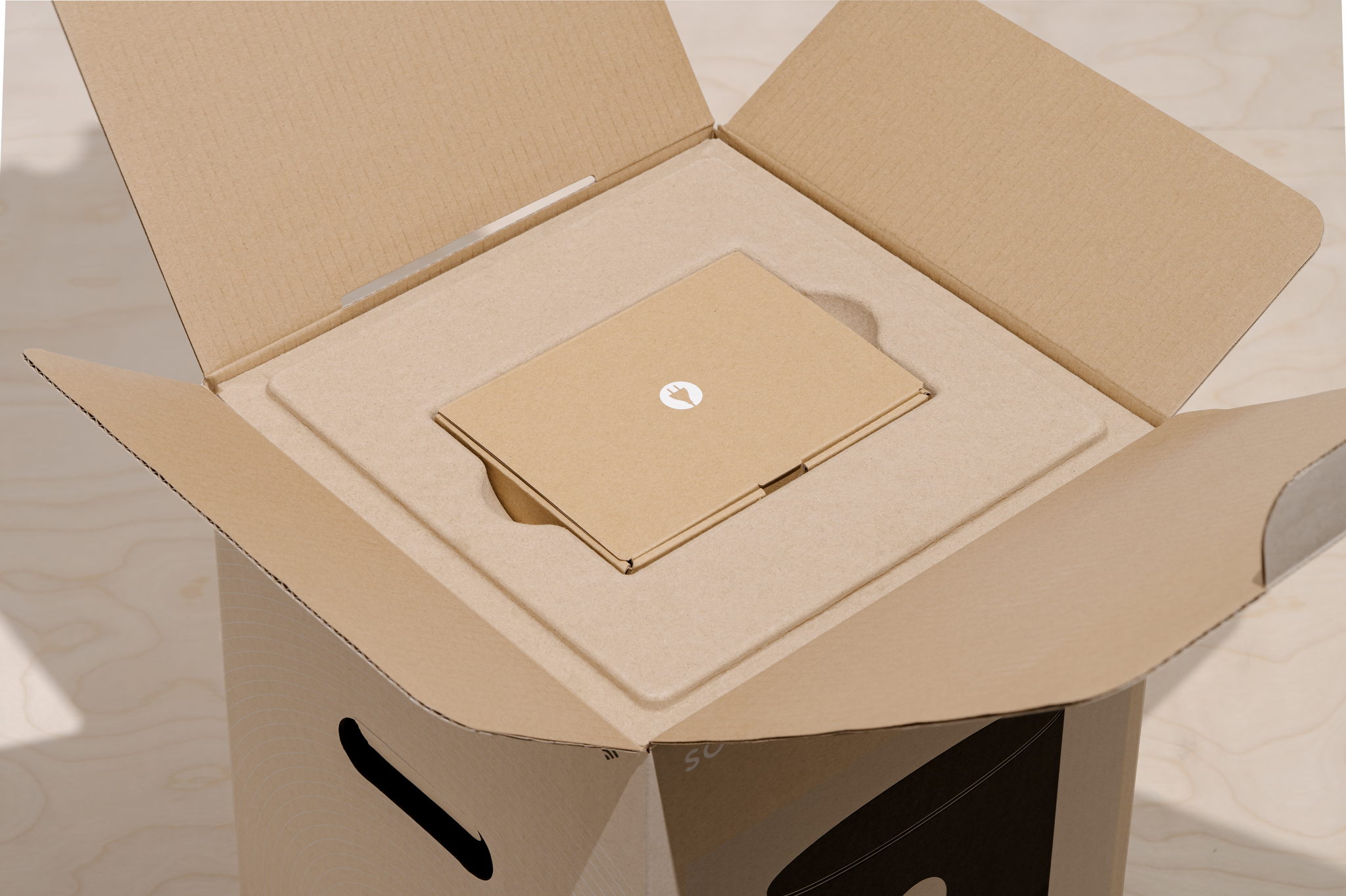 sonos-sub-mini-packaging-open-top-reveal-01.jpg