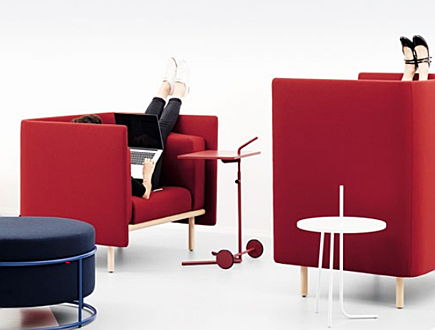  Paris
- Pour Cor Lab, Pauline Deltour a conçu le sofa Floater.png