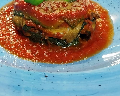 Cooking classes Sorrento: Typical cuisine course: parmigiana, ravioli and tiramisu