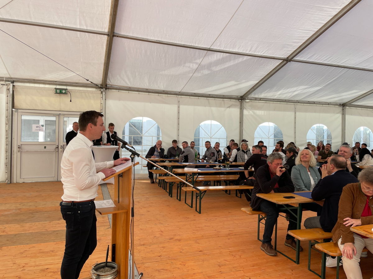 Eröffnungsfeier des neuen Baur Folien Firmengebäudes