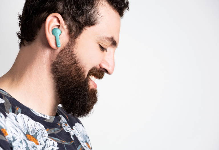 Mark Rudin bluetooth wireless noise canceling headphones with ambassador