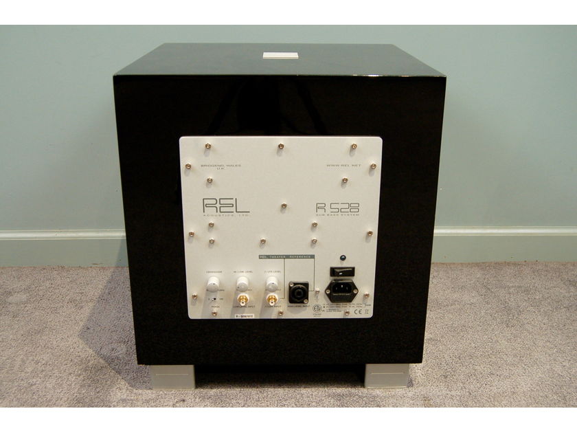 REL Acoustics R-528  Subwoofer