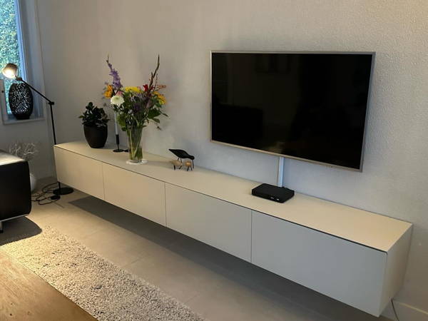 TV-meubels op maat, klantproject Houtenmeubelshop