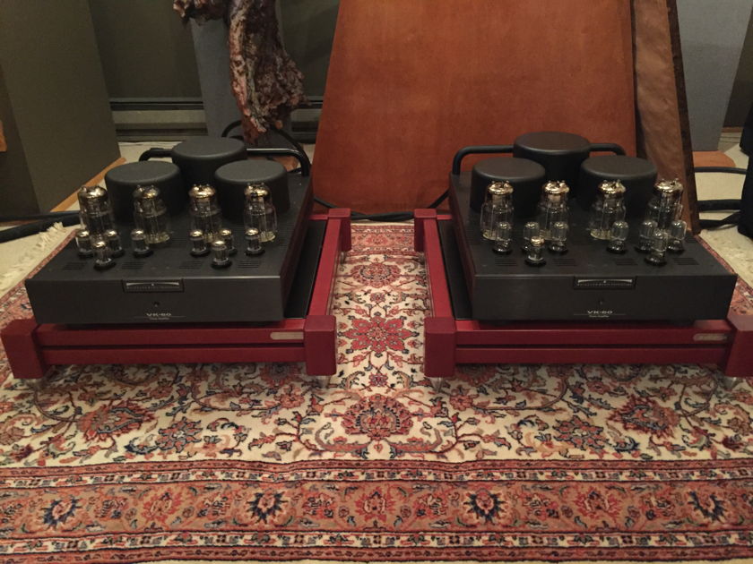 BAT VK-60 Mono amps, AUCTION!