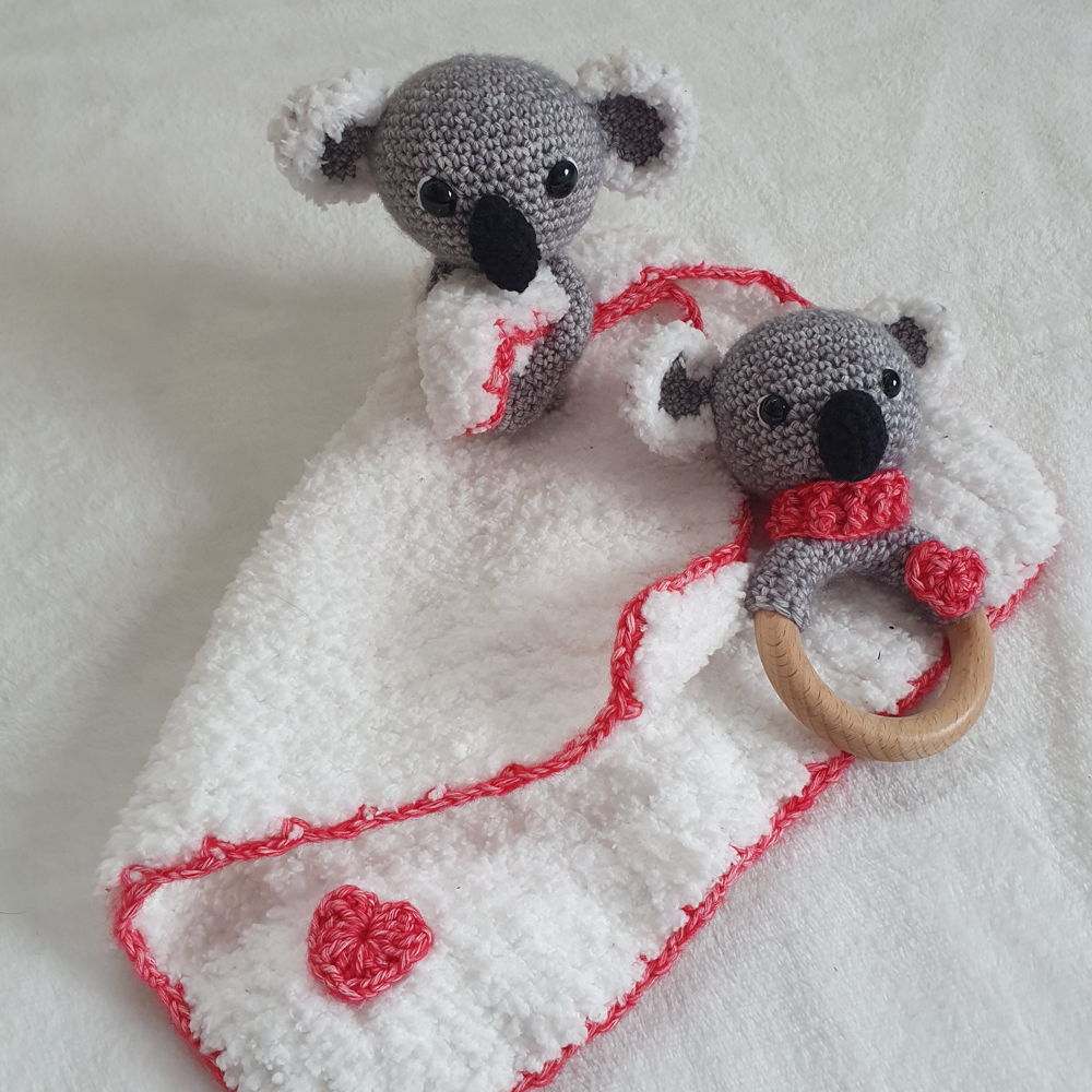 Koala knuffeldoekje en rammelaar