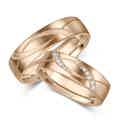 Shop wedding rings for him in platinum and 18 carat gold - Pobjoy Diamonds Surrey