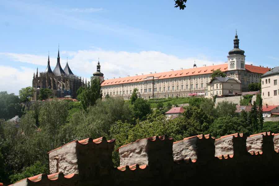 From Prague: 6,5-hours Kutná Hora, St. Barbara´s Cathedral, Sedlec Ossuary - photo 6