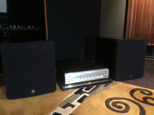 JL Audio CR-1 Crossover and F-112 Subwoofer System