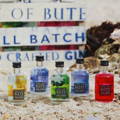 Bouteilles miniatures de Gin gamme complète de la distillerie Isle of Bute Gin sur l'île de Bute au sud des Highlands d'Ecosse