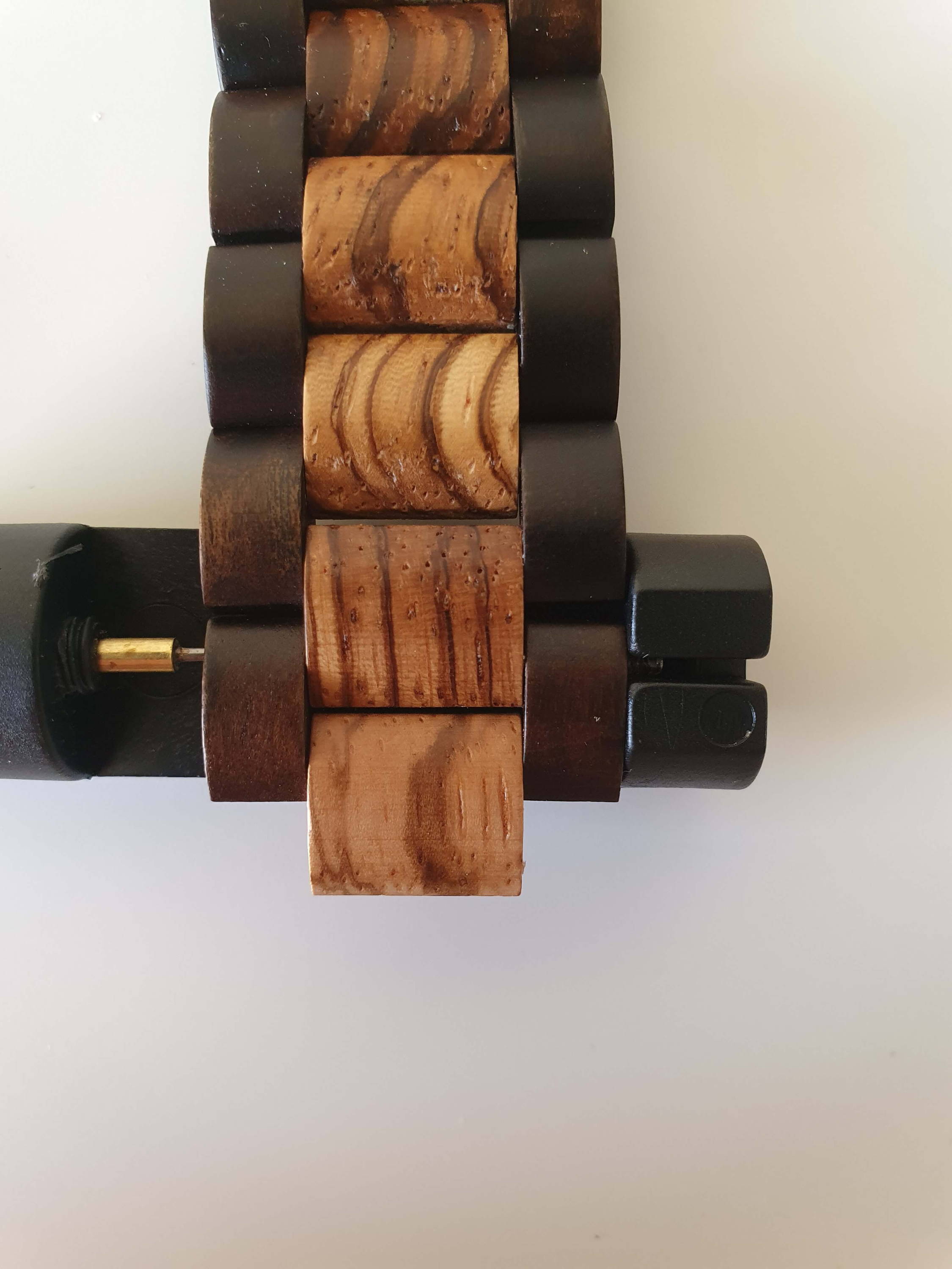 Remove Links From A Wood Watch