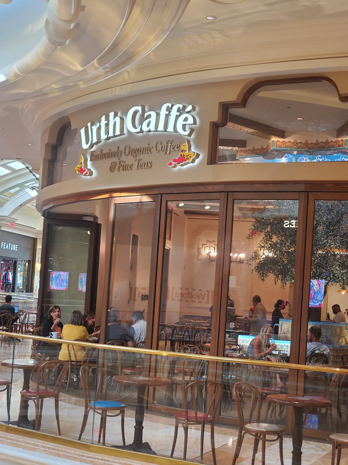 Urth Caffe at Wynn Plaza