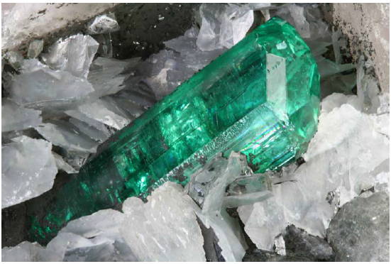 Emerald gemstone yves lemay jewelry