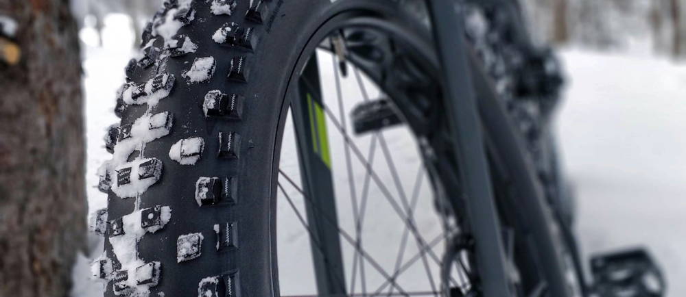 Fat tire tire in snow
