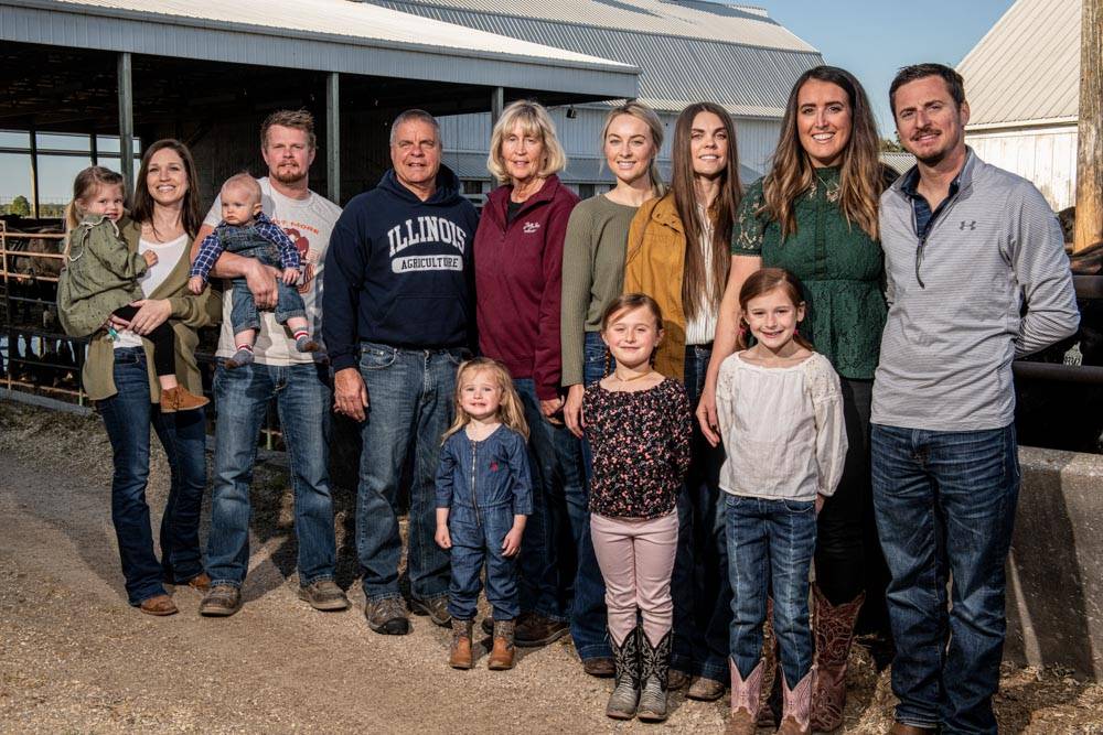 The Fritz Family from Harvard, Illinois produces incredibly tender, flavorful Certified ONYA® beef for BetterFed Beef. 100% American Beef locally raised in Midwest America. 