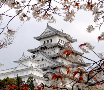 Замок Химэдзи и город Кобе