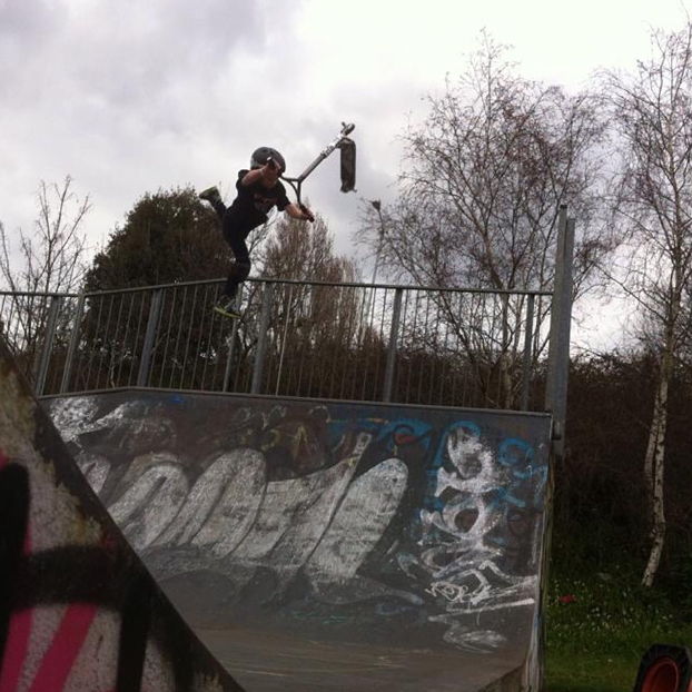 JACK OBRIEN on RIDERS "COOL PIC ! BRIWHIP ! At the ghetto park we