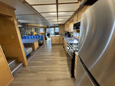Boat Image 13