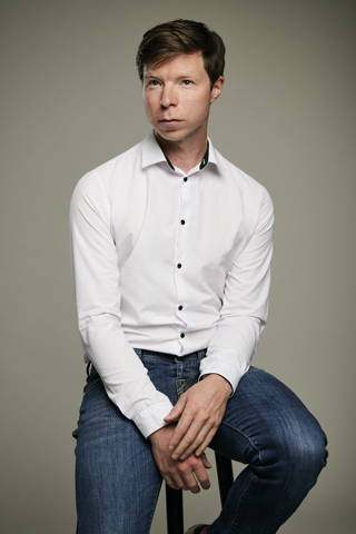 Eli Thorne