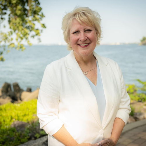 Susan  Love