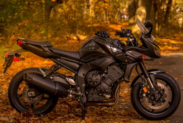 2015 YAMAHA FZ1 motorcycle for rent near Manchester, CT