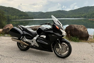 2007 HONDA ST1300 motorcycle for rent near Rockford, TN