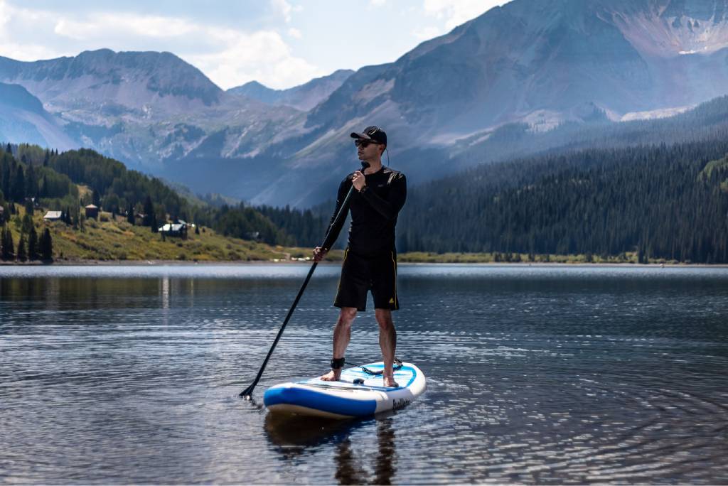 Inflatable paddle board in Canada for beginners and adults