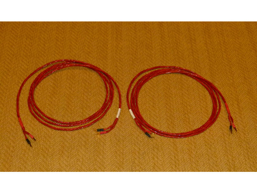Realty Cables 12' Pair Speaker Cables Spade to Banana