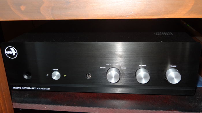 Rogue Audio Sphynx v.2 Beautiful Hybrid Integrated with...