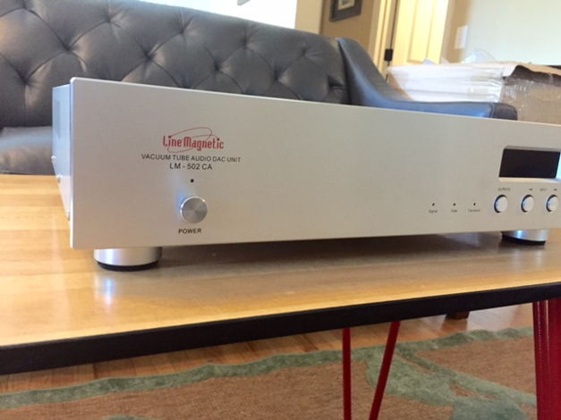 Line Magnetic  LM-502 DAC Great price...almost New!