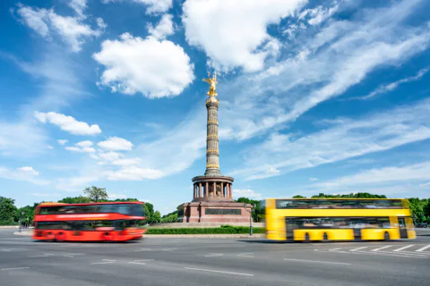 Hop-On Hop-Off City Tour by Bus and Boat