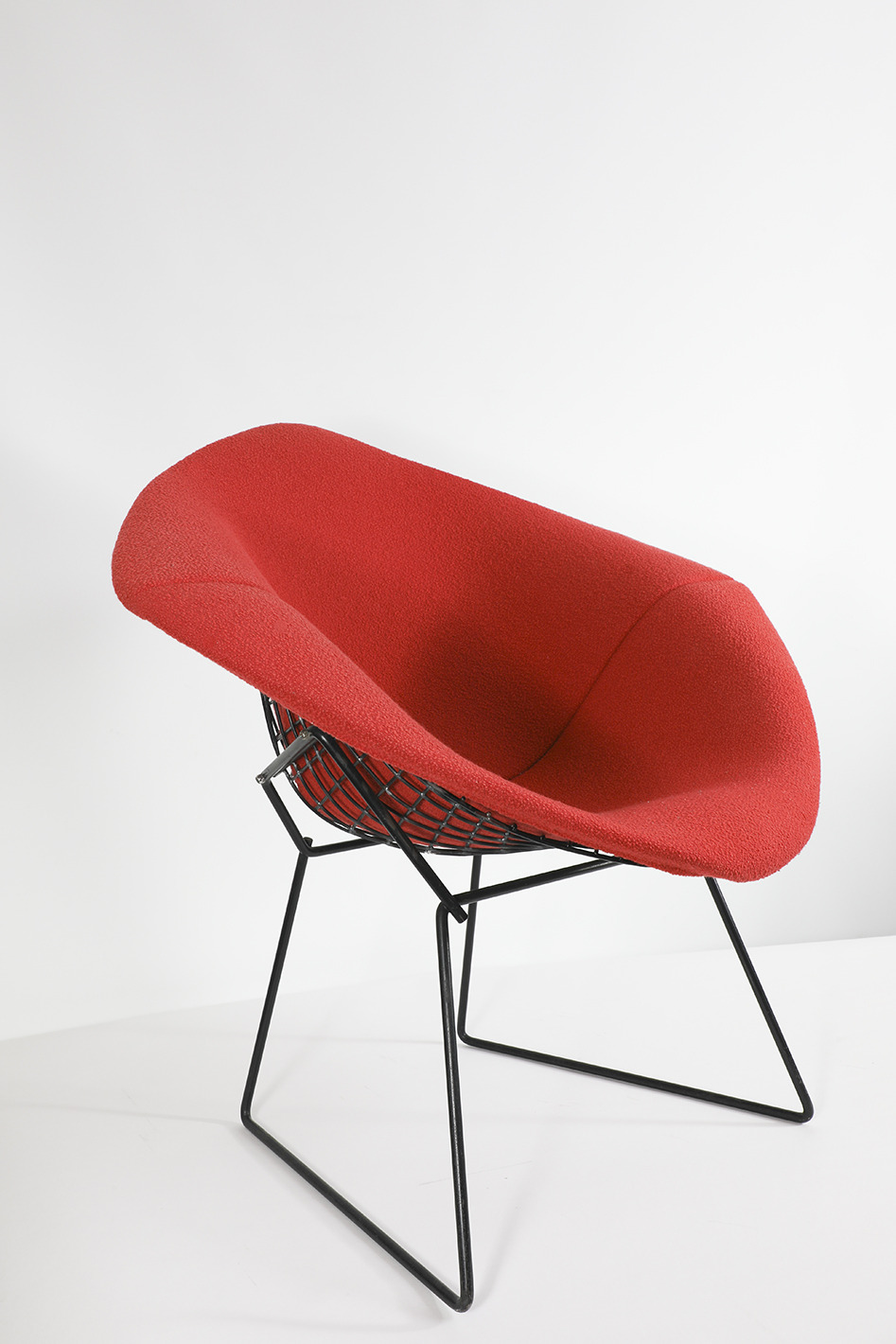 Bertoia Diamond Chair