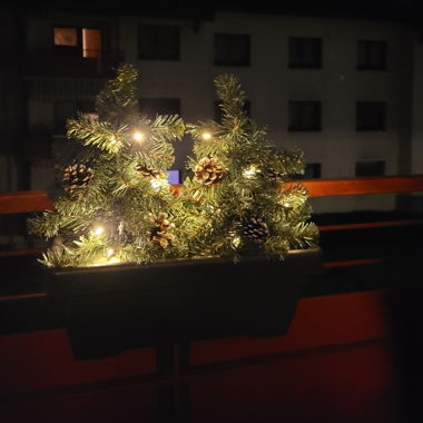LED Weihnachtsbäume für den Balkon