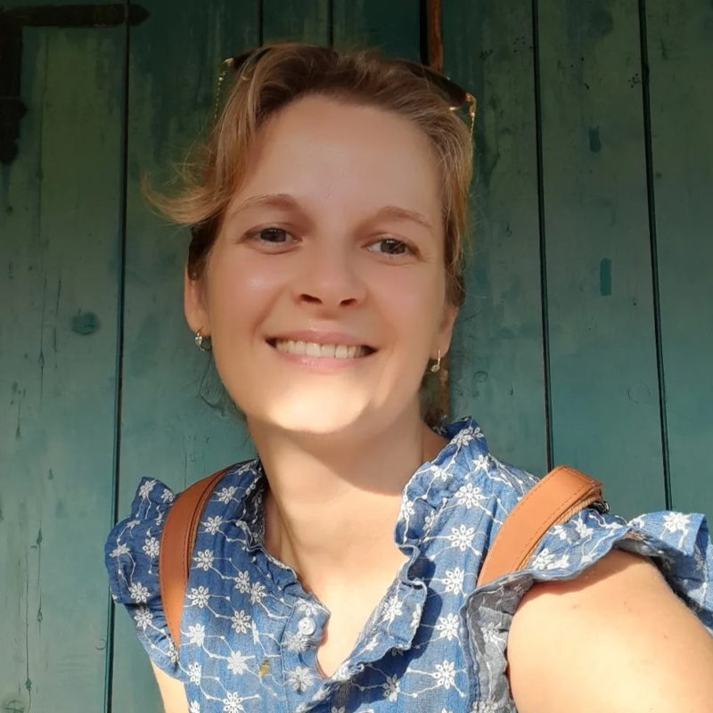 Tajana Šustić cover
