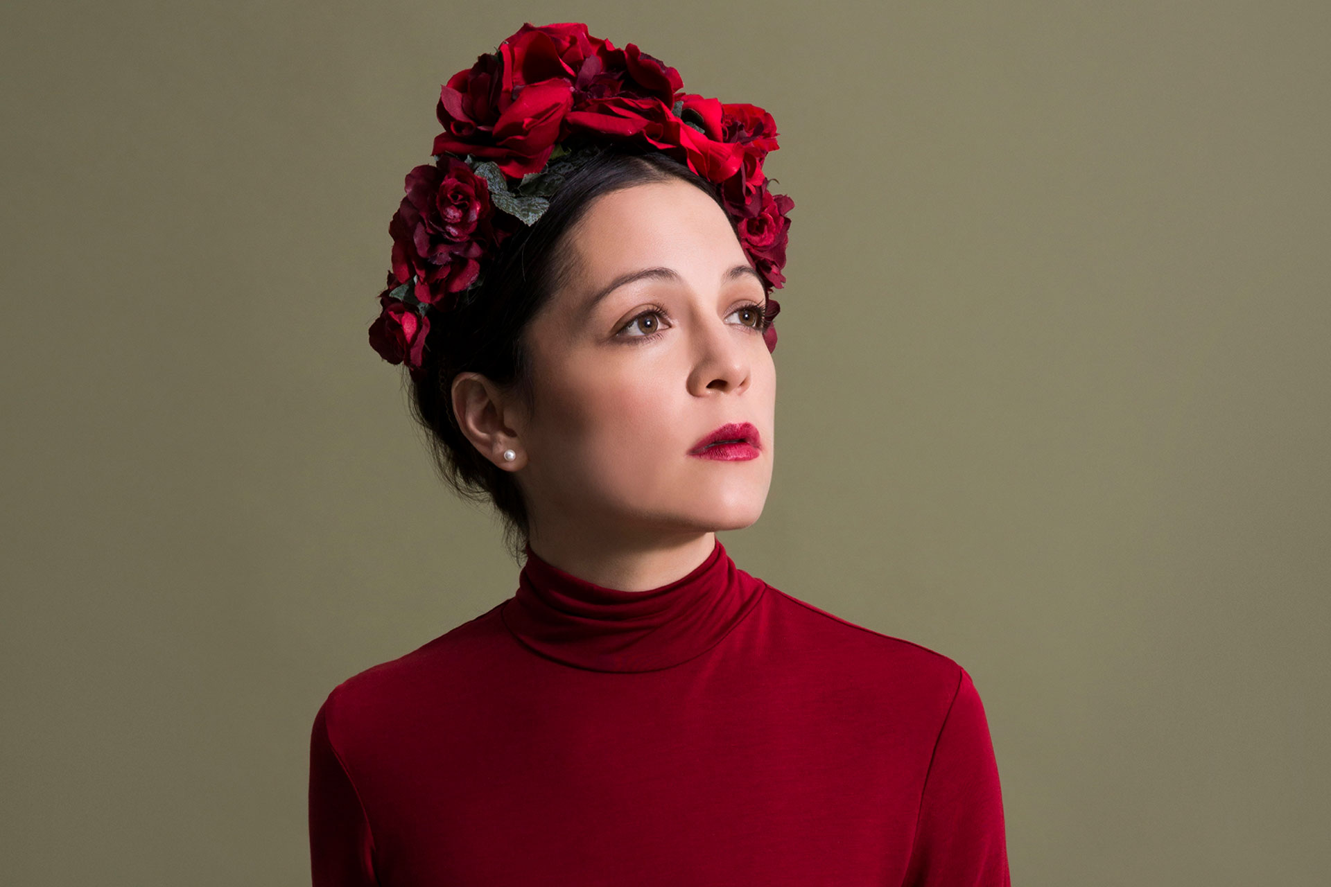 Natalia Lafourcade's Iconic Blonde Hairstyles - wide 6