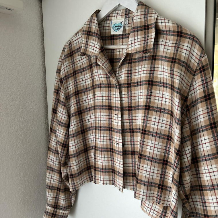 Cropped Vintage Flannel Shirt