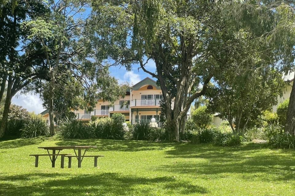 Tinaroo Lake Resort Voucher - Image 2